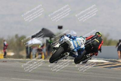 media/Oct-04-2025-CVMA (Sat) [[408bcdd6e4]]/Race 4-Formula Middleweight (Holeshot)/